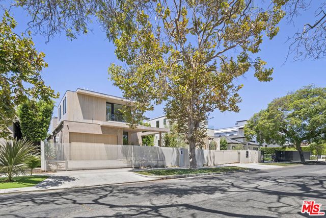 513 N Martel Avenue, Los Angeles, CA 90036