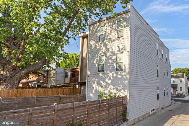 412 20TH ST NE, Washington, DC 20002