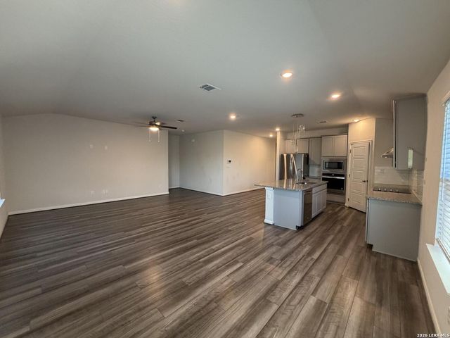 438 Shelton Pass, Cibolo, TX 78108