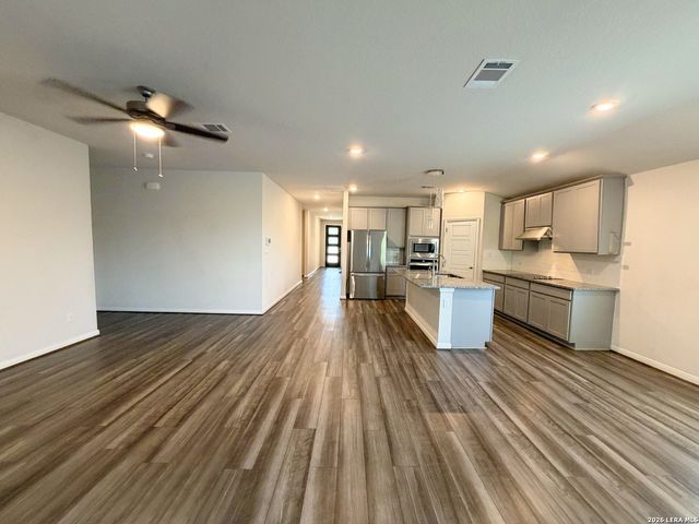 438 Shelton Pass, Cibolo, TX 78108
