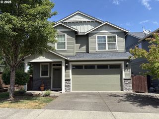 4002 N 3RD Cir, Ridgefield, WA 98642