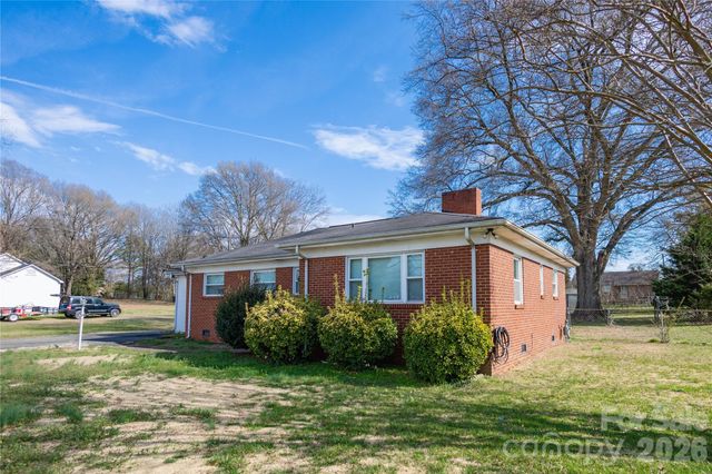 214 N North Dakota Street, Charlotte, NC 28216
