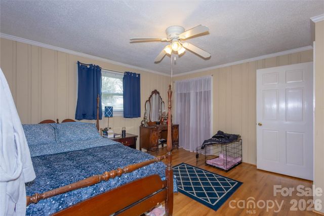 214 N North Dakota Street, Charlotte, NC 28216