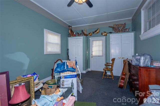 214 N North Dakota Street, Charlotte, NC 28216