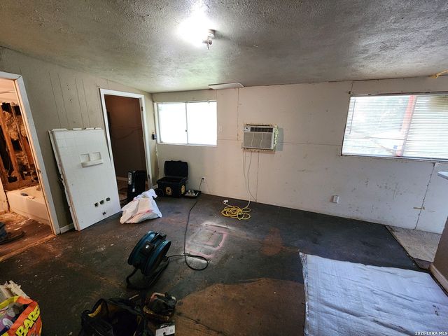 339 Arteago, San Antonio, TX 78237