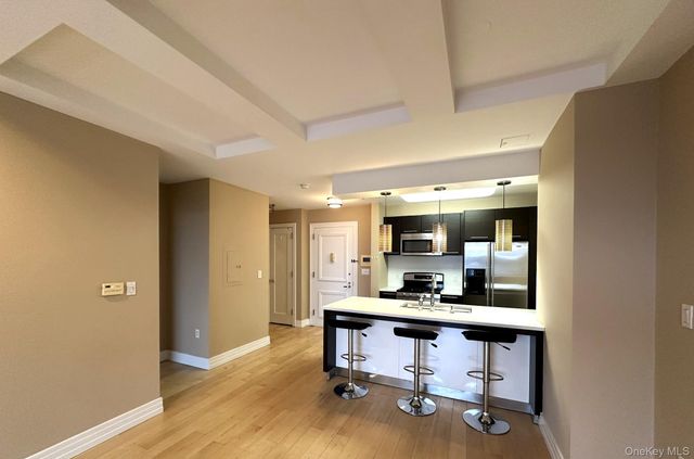 64-05 Yellowstone Boulevard 403S, Forest Hills, NY 11375