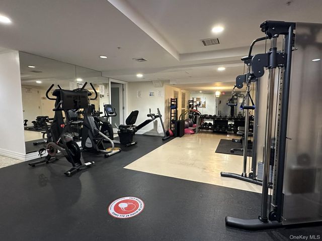 64-05 Yellowstone Boulevard 403S, Forest Hills, NY 11375