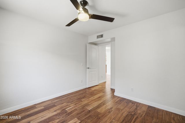 1231 W ISLANDIA Drive, Gilbert, AZ 85233