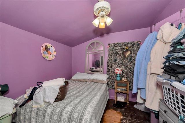 3914 Grand Avenue, Duluth, MN 55807