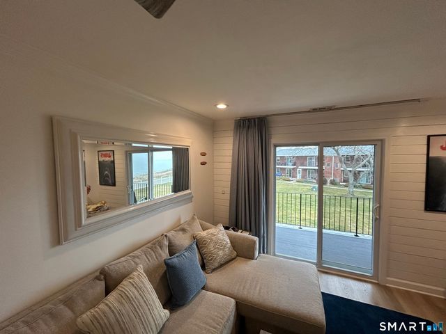 53 East Broadway D, Milford, CT 06460