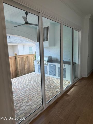 105 Commonwealth Drive, Madison, MS 39110