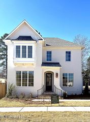 105 Commonwealth Drive, Madison, MS 39110