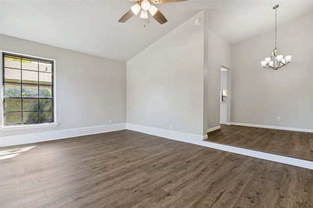 1812 Baylor Drive, Richardson, TX 75081