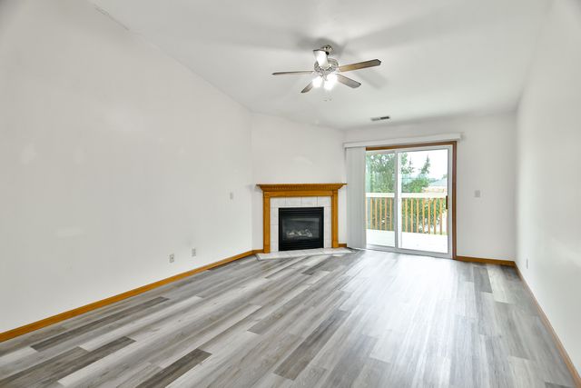 13000 PRIMROSE Place D, Poplar Grove, IL 61065