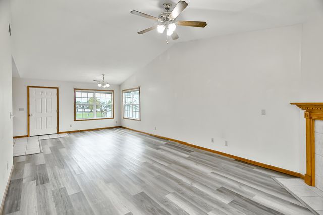 13000 PRIMROSE Place D, Poplar Grove, IL 61065