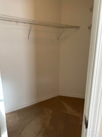 132 Wildflower Ln, Pensacola, FL 32514