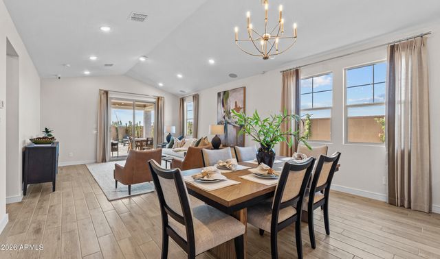 7933 N 77th Drive, Glendale, AZ 85303