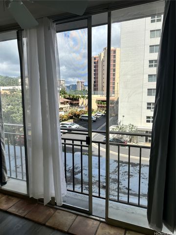 1415 Victoria Street 201, Honolulu, HI 96822