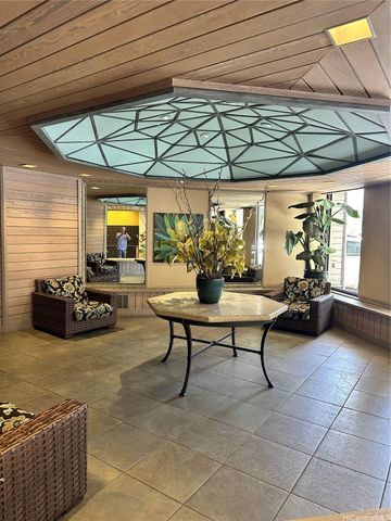 1415 Victoria Street 201, Honolulu, HI 96822