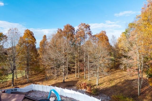 580 Gamaliel Rd, Red Boiling Springs, TN 37150
