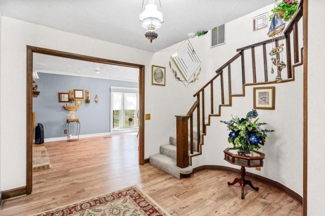 580 Gamaliel Rd, Red Boiling Springs, TN 37150