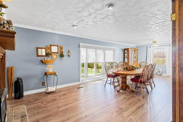 580 Gamaliel Rd, Red Boiling Springs, TN 37150