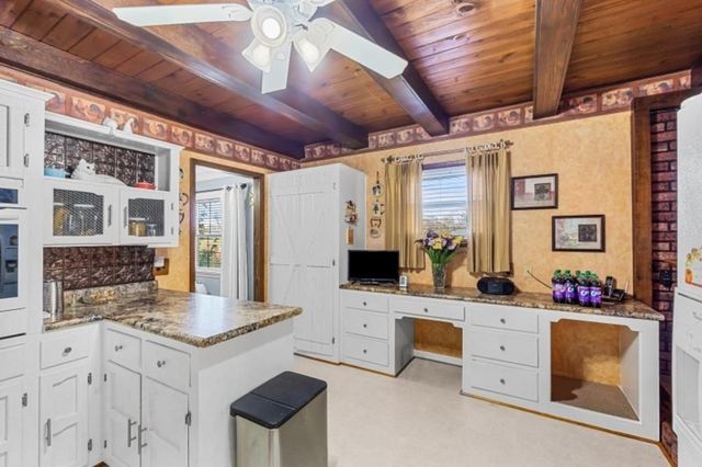 580 Gamaliel Rd, Red Boiling Springs, TN 37150