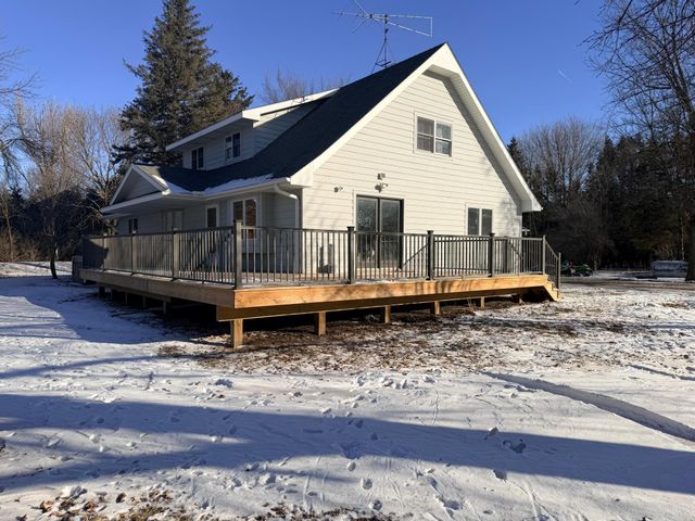 28308 Oliver Avenue, Worthington, MN 56187