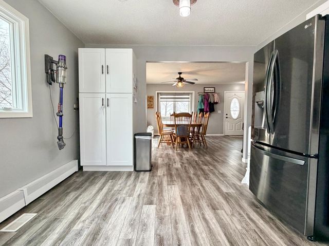 28308 Oliver Avenue, Worthington, MN 56187