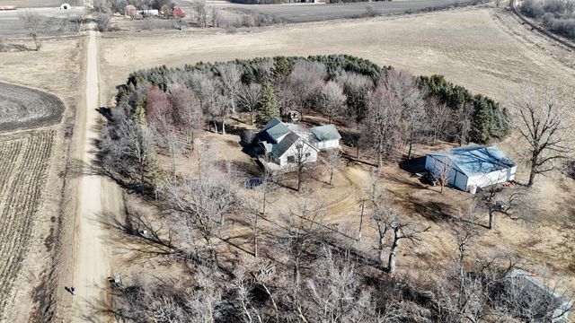 28308 Oliver Avenue, Worthington, MN 56187