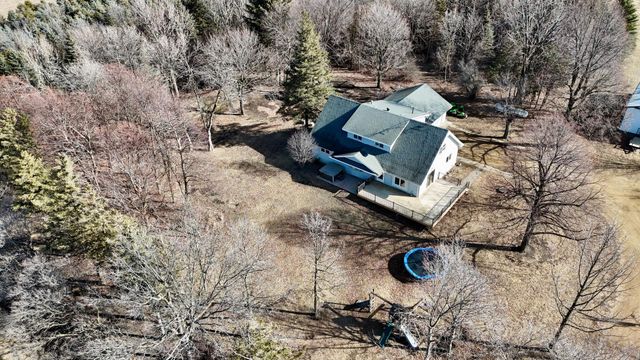 28308 Oliver Avenue, Worthington, MN 56187