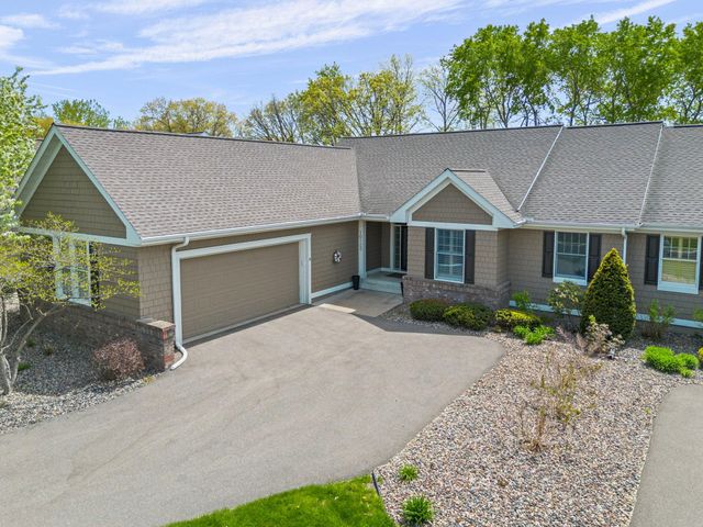 10123 Waterfront Drive, Woodbury, MN 55129