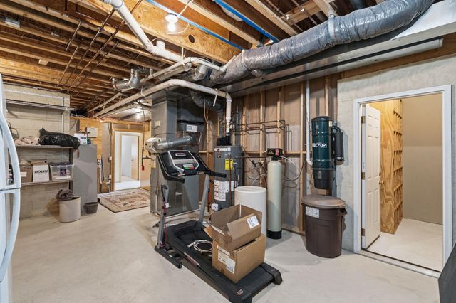 10123 Waterfront Drive, Woodbury, MN 55129