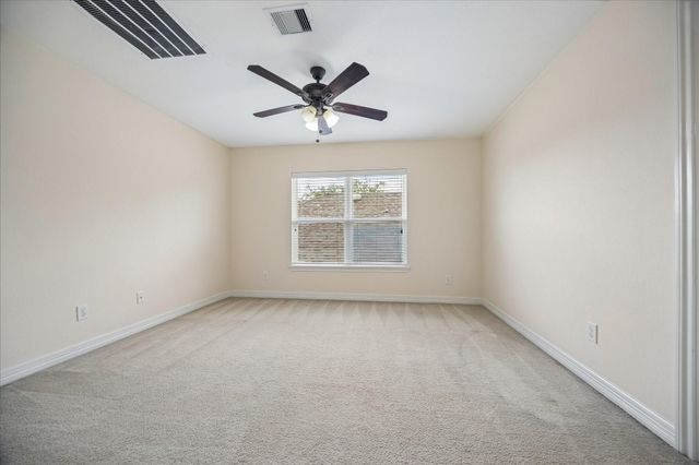10108 Hidden Creek Falls Ln, Brookshire, TX 77423