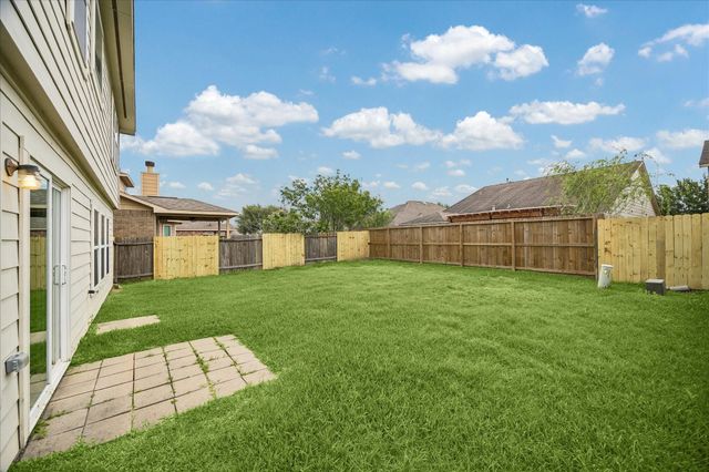 10108 Hidden Creek Falls Ln, Brookshire, TX 77423