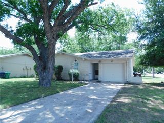 217 Mockingbird Lane, Denton, TX 76209