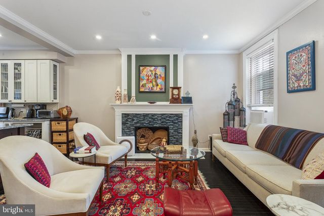 646 D ST NE, Washington, DC 20002