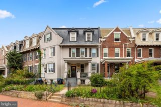 646 D ST NE, Washington, DC 20002
