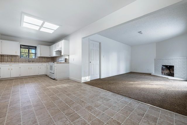 4315 N Pleasant Avenue, Fresno, CA 93705