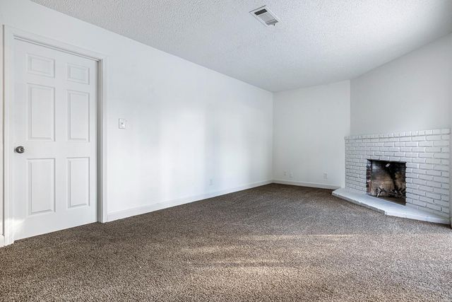 4315 N Pleasant Avenue, Fresno, CA 93705