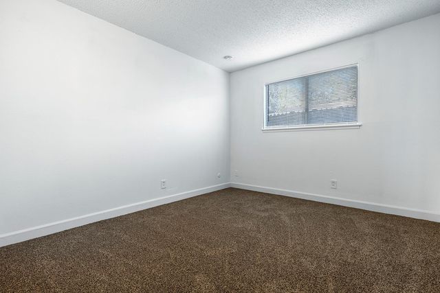 4315 N Pleasant Avenue, Fresno, CA 93705