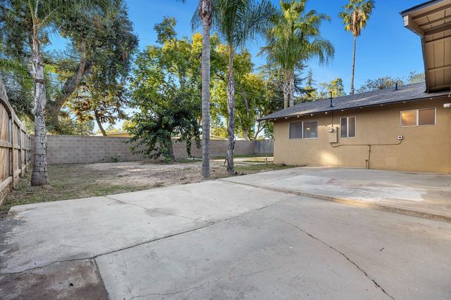 4315 N Pleasant Avenue, Fresno, CA 93705