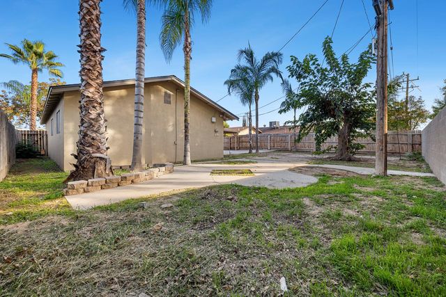 4315 N Pleasant Avenue, Fresno, CA 93705