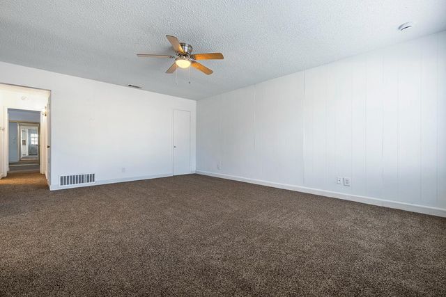 4315 N Pleasant Avenue, Fresno, CA 93705