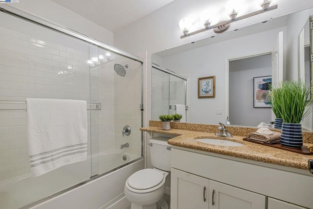 39199 Guardino Drive 179, Fremont, CA 94538