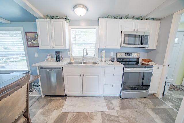 2027 SE 27th Street, Okeechobee, FL 34974