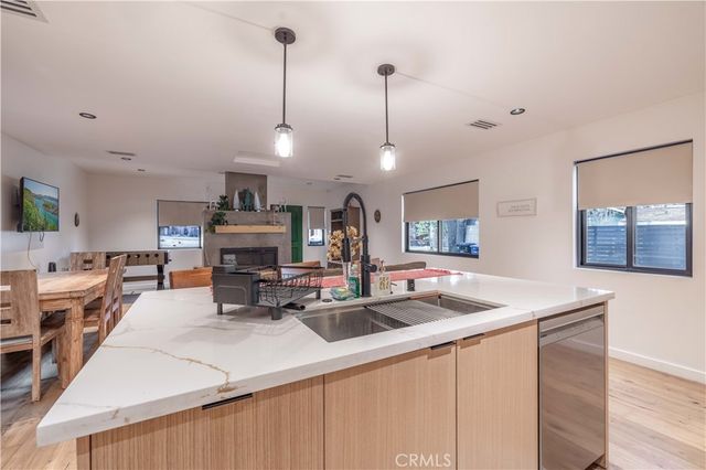 259 Victoria, Sugarloaf, CA 92386