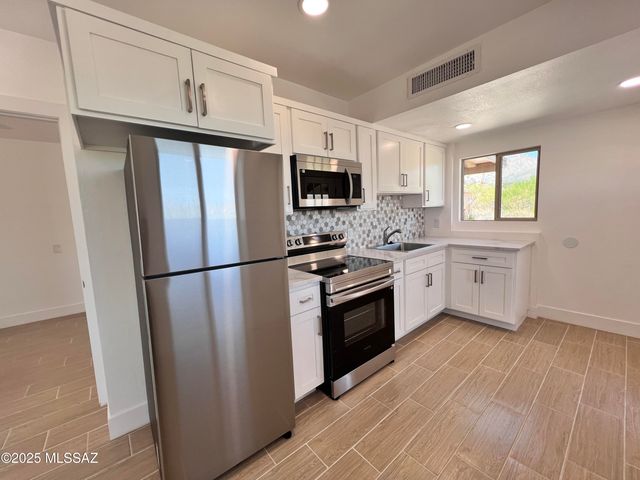 7141 E Gambel Circle, Tucson, AZ 85750