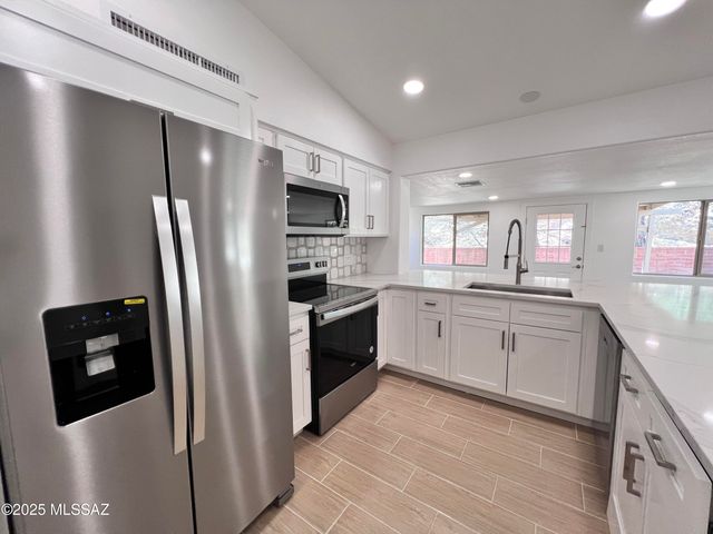 7141 E Gambel Circle, Tucson, AZ 85750
