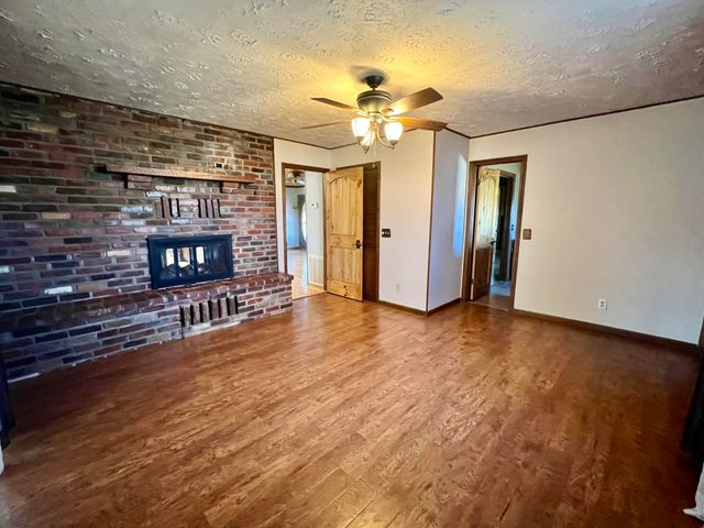 308 State Highway H, Elkland, MO 65644